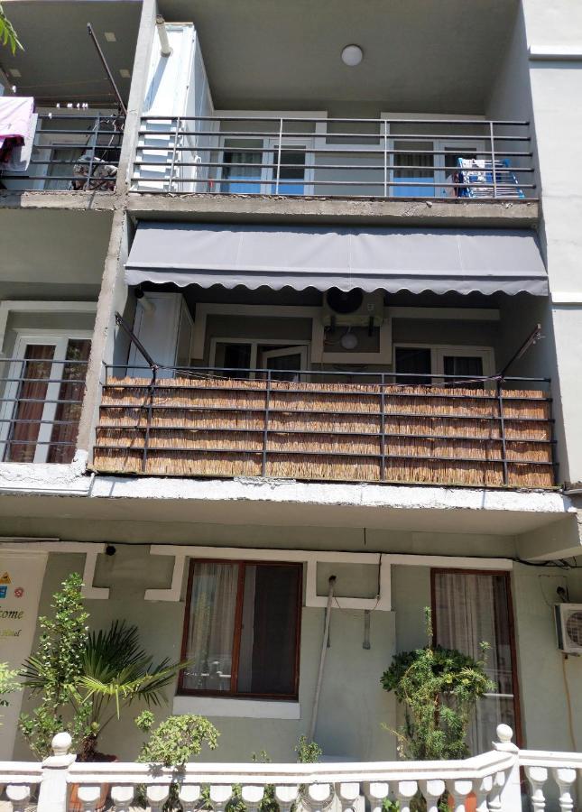 Salounique Lux Apartment Tbilisi Exterior foto